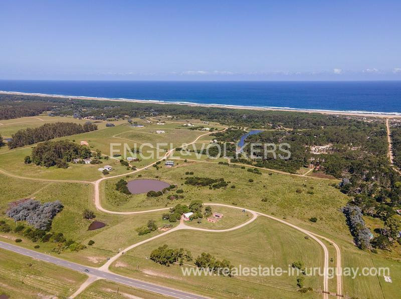 Adorable house in a gated community in Rocha Real Estate in Uruguay
