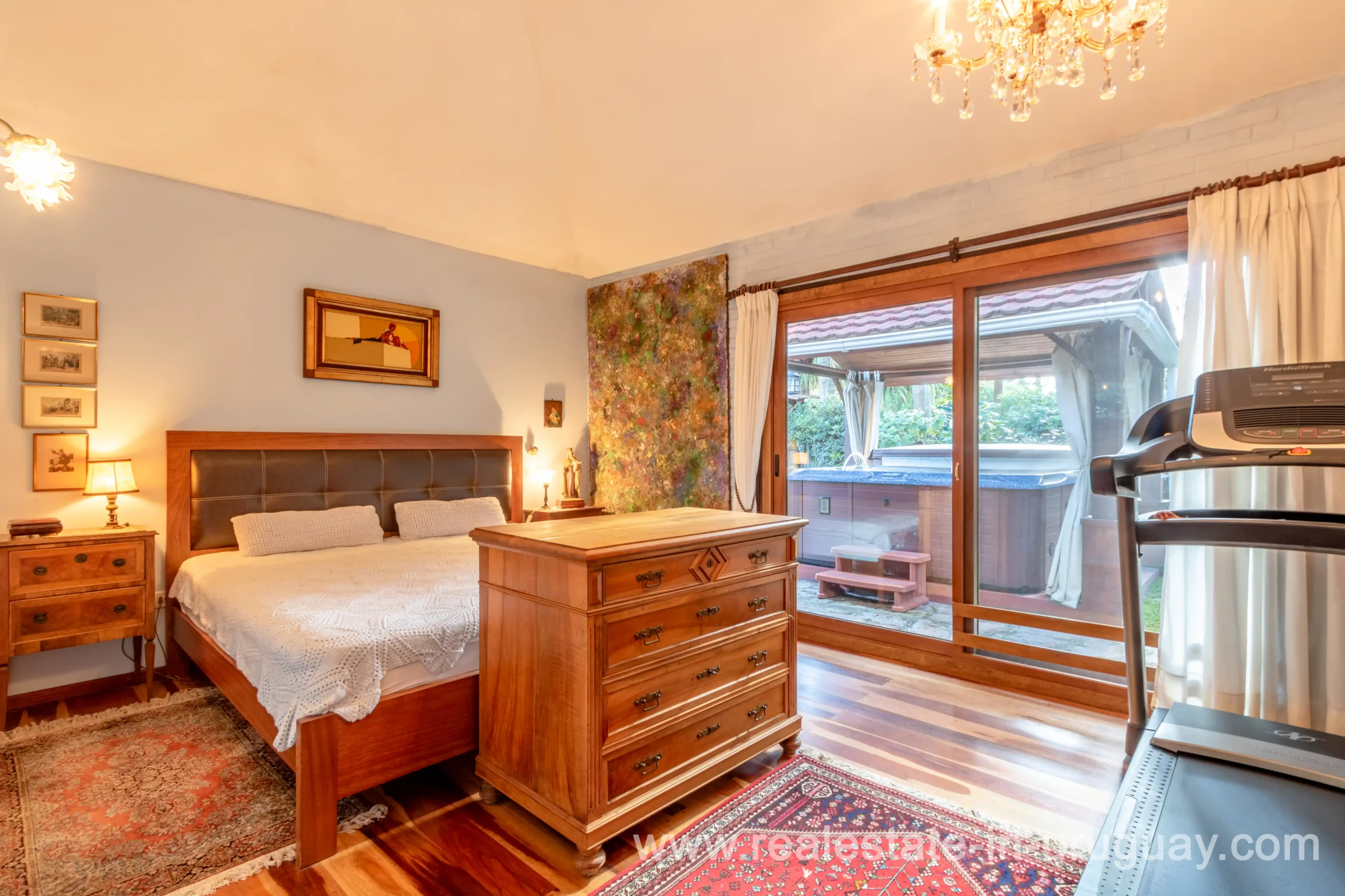 Solid house in Jardines de Cordoba Real Estate in Uruguay