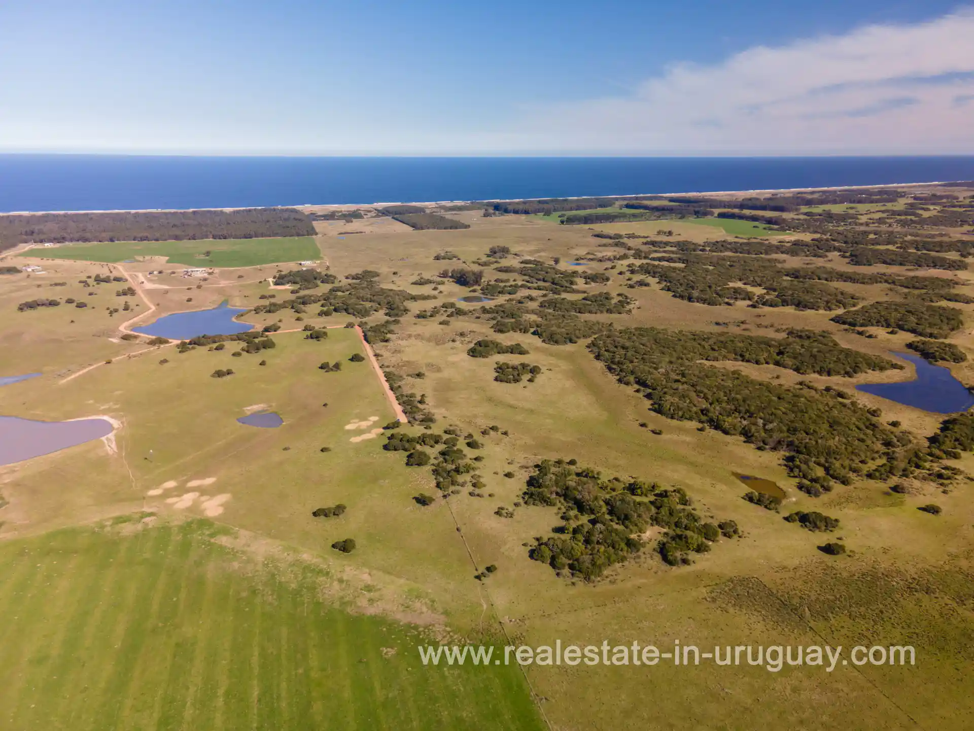 Finca with stream coastline and views of the Laguna Garzon Real Estate in Uruguay